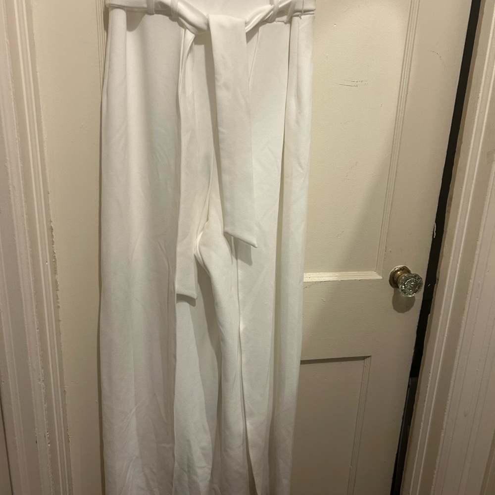 Shelby & Palmer White Lace Jumpsuit - Picture 3 of 4